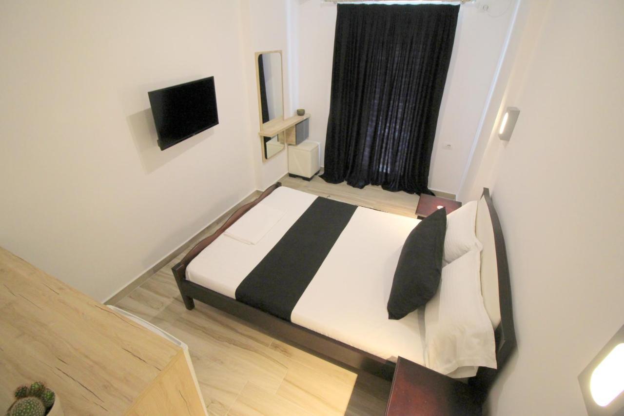 Jericho Rooms Sarande Bagian luar foto