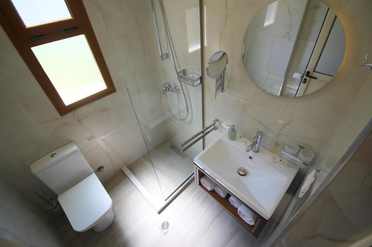 Jericho Rooms Sarande Bagian luar foto