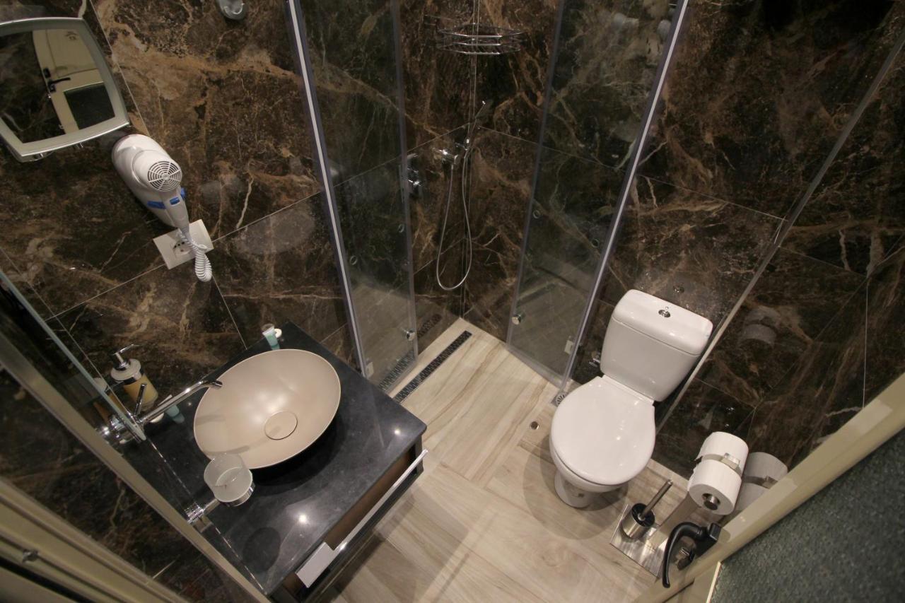 Jericho Rooms Sarande Bagian luar foto